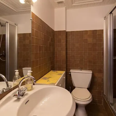 Avec Vue A Apartment